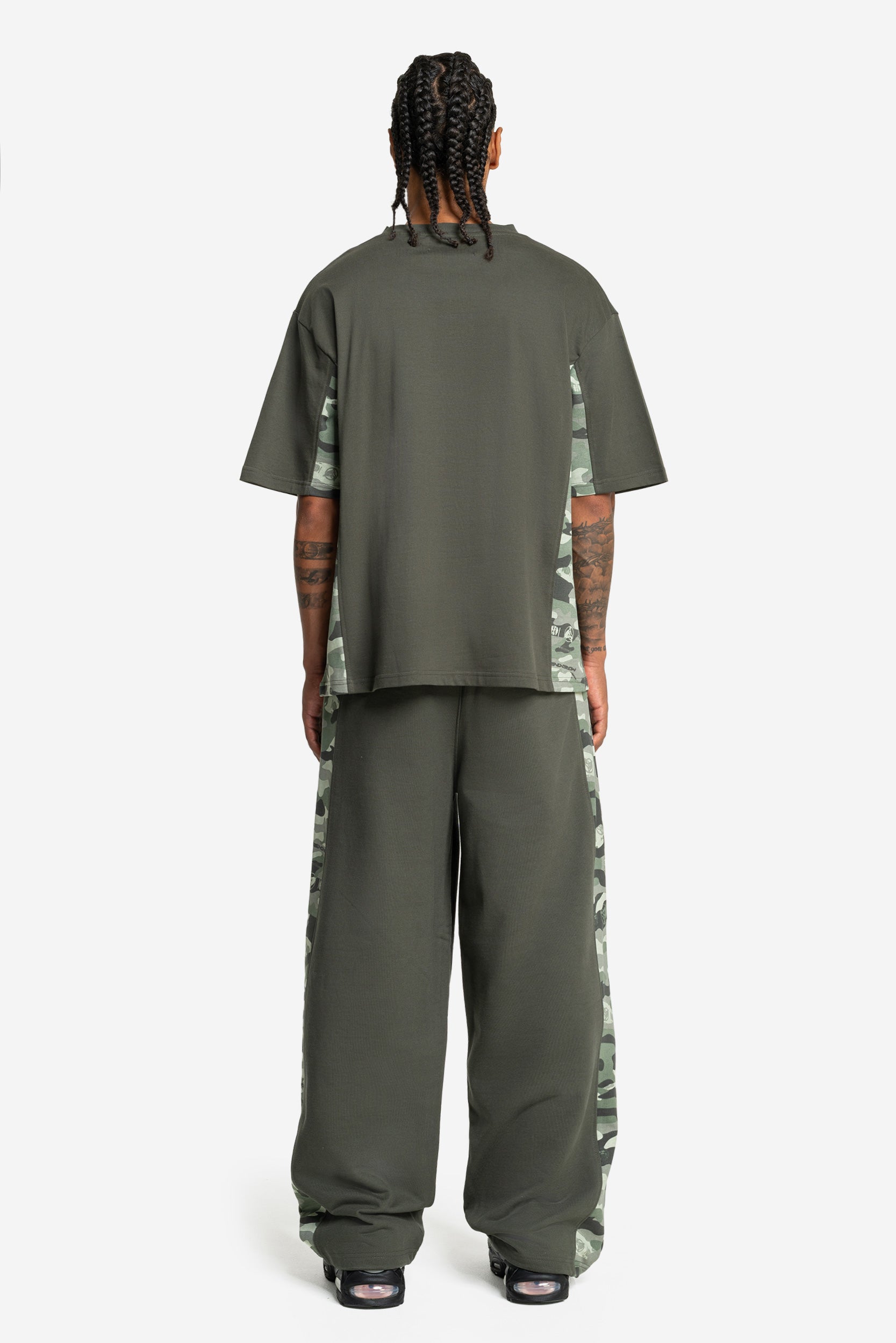 SPLIT TEE CAMO GREEN