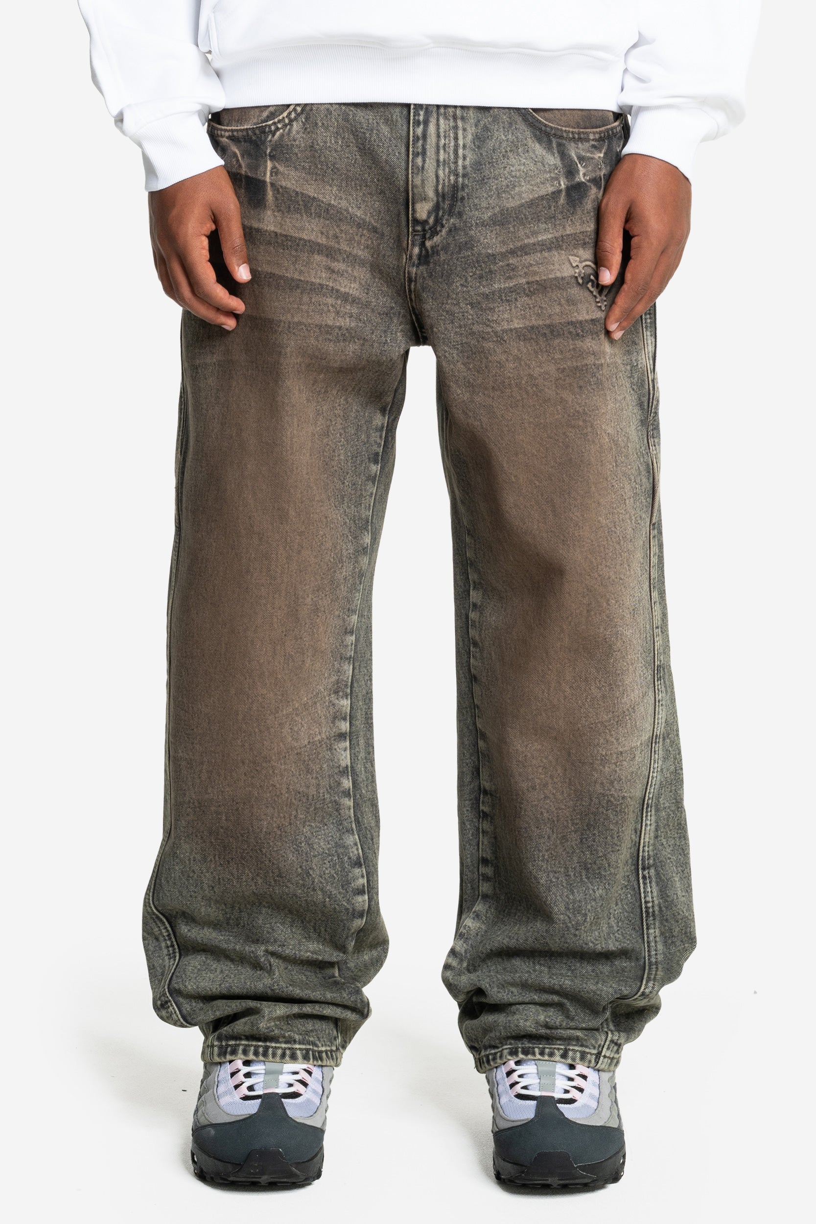 DISTINCTIVE DENIM RUSTY GREY