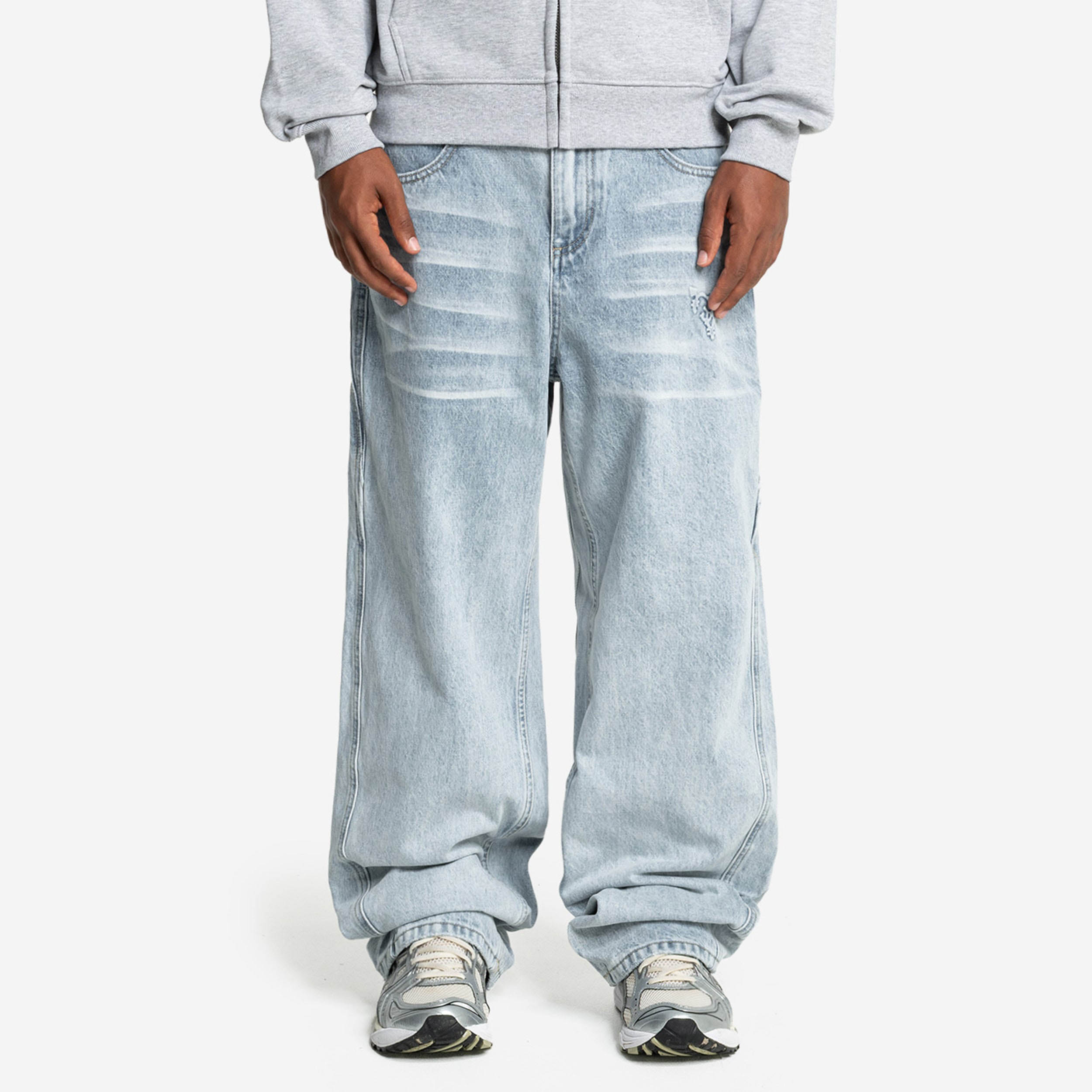 DISTINCTIVE DENIM MID BLUE