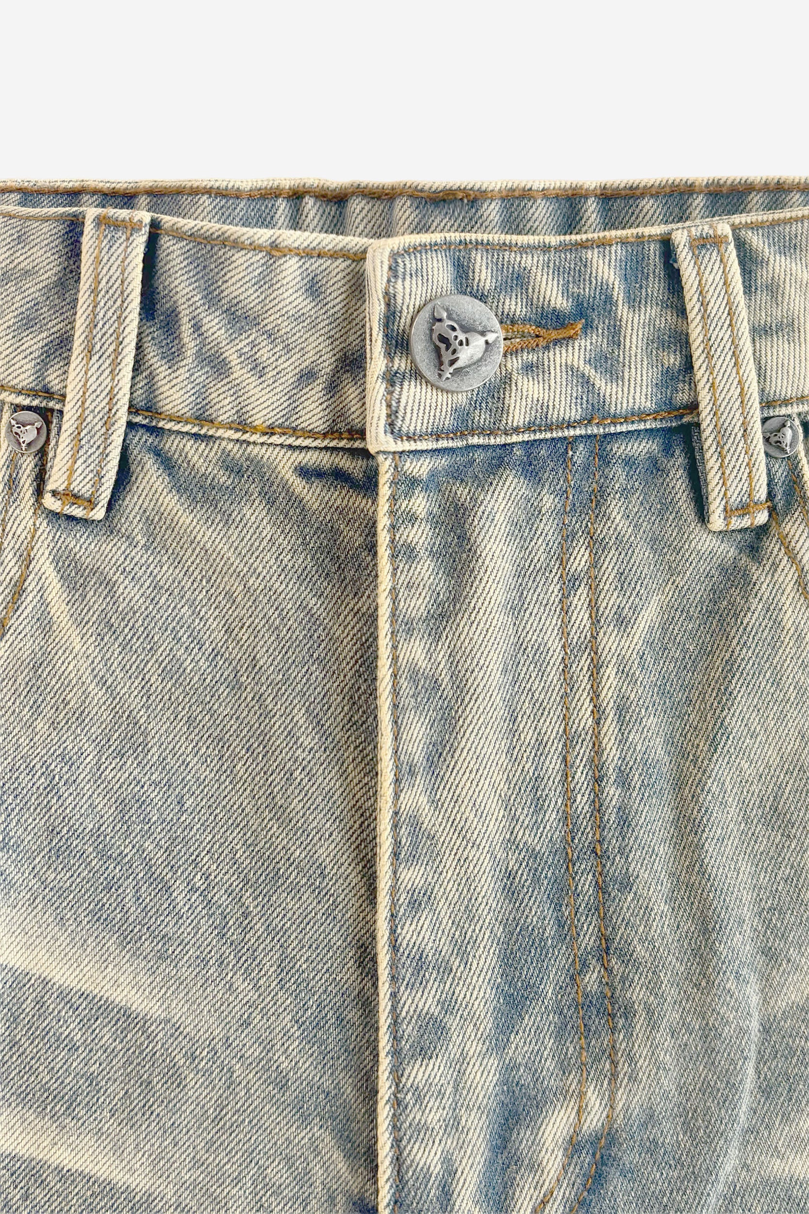 DISTINCTIVE DENIM WASHED MUD