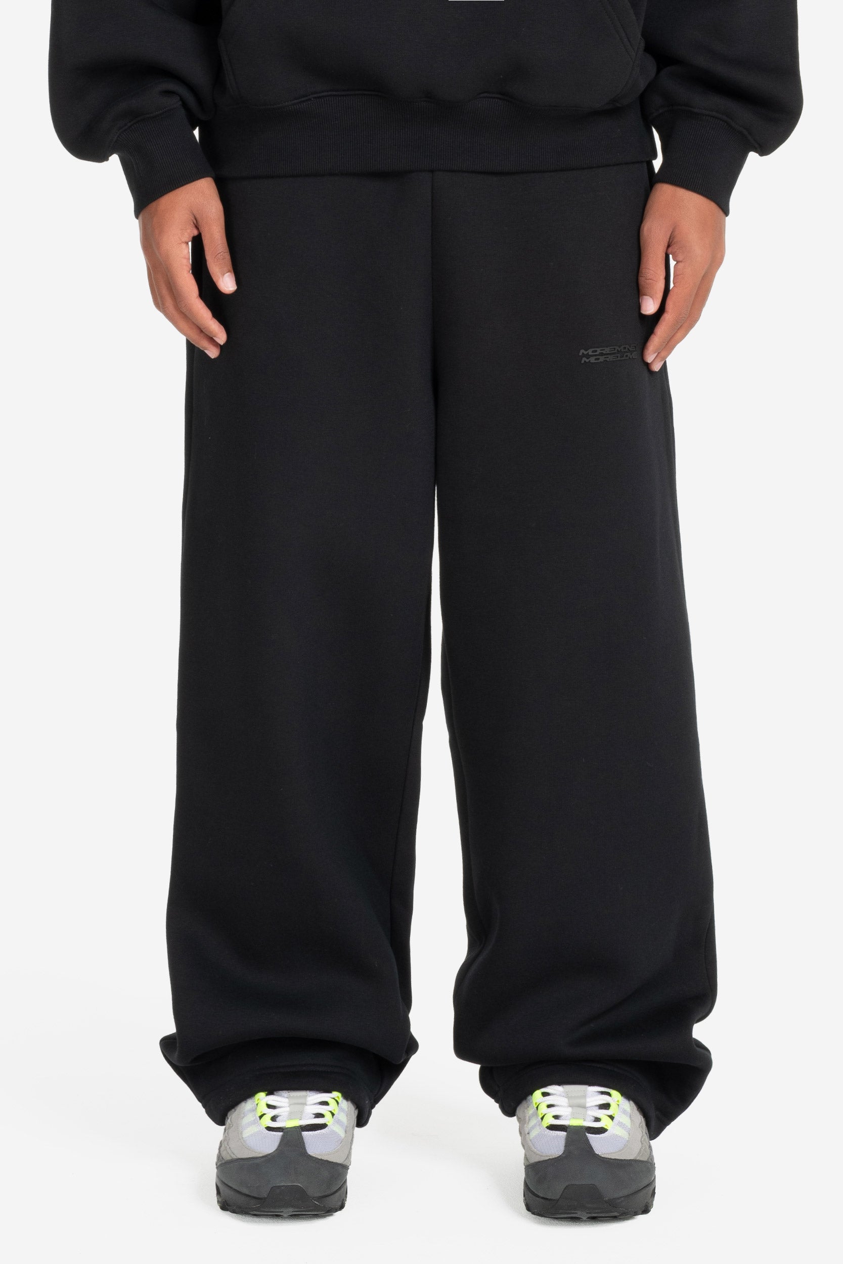 CLOUDS JOGGER BLACK
