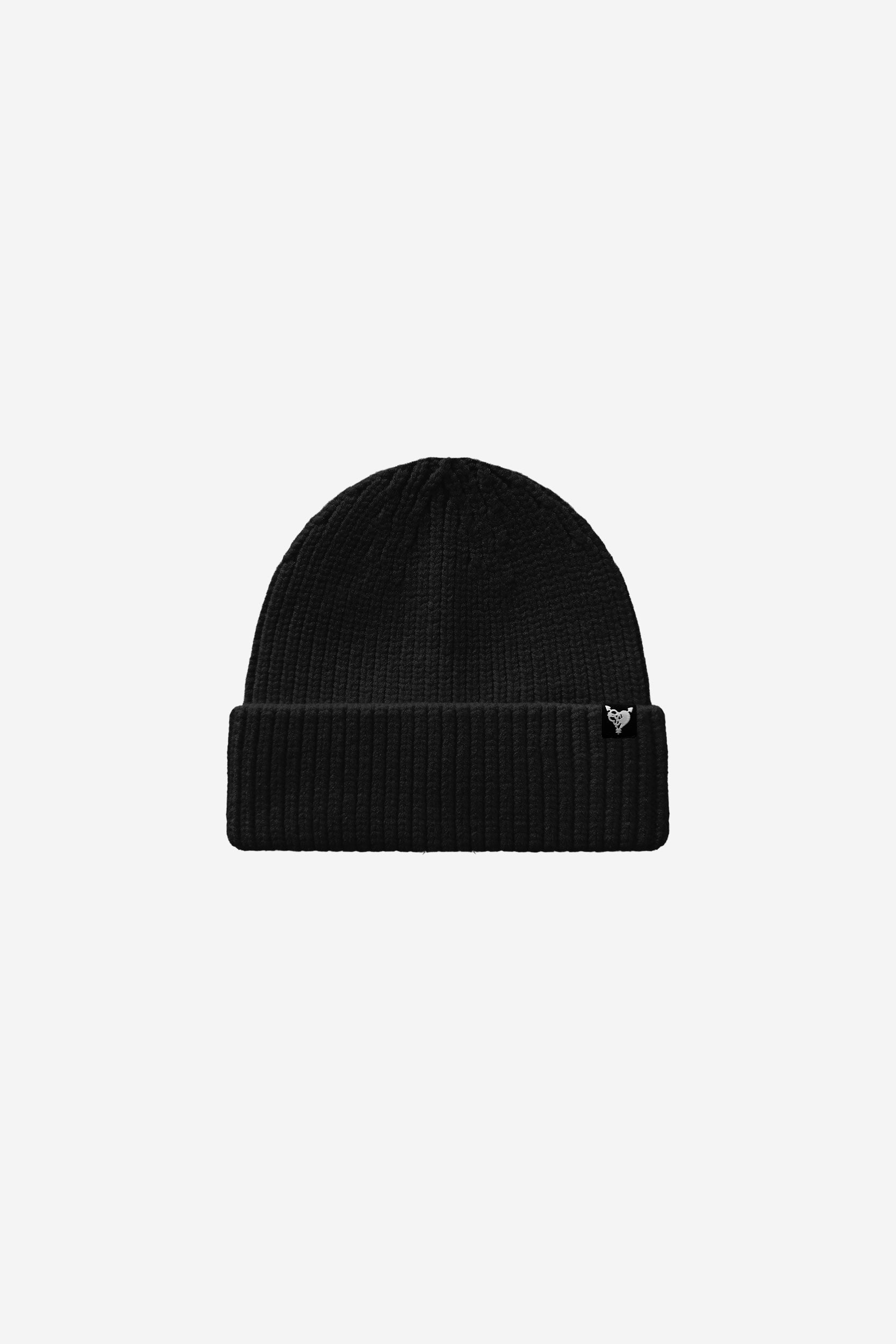 RIB KNIT BEANIE BLACK