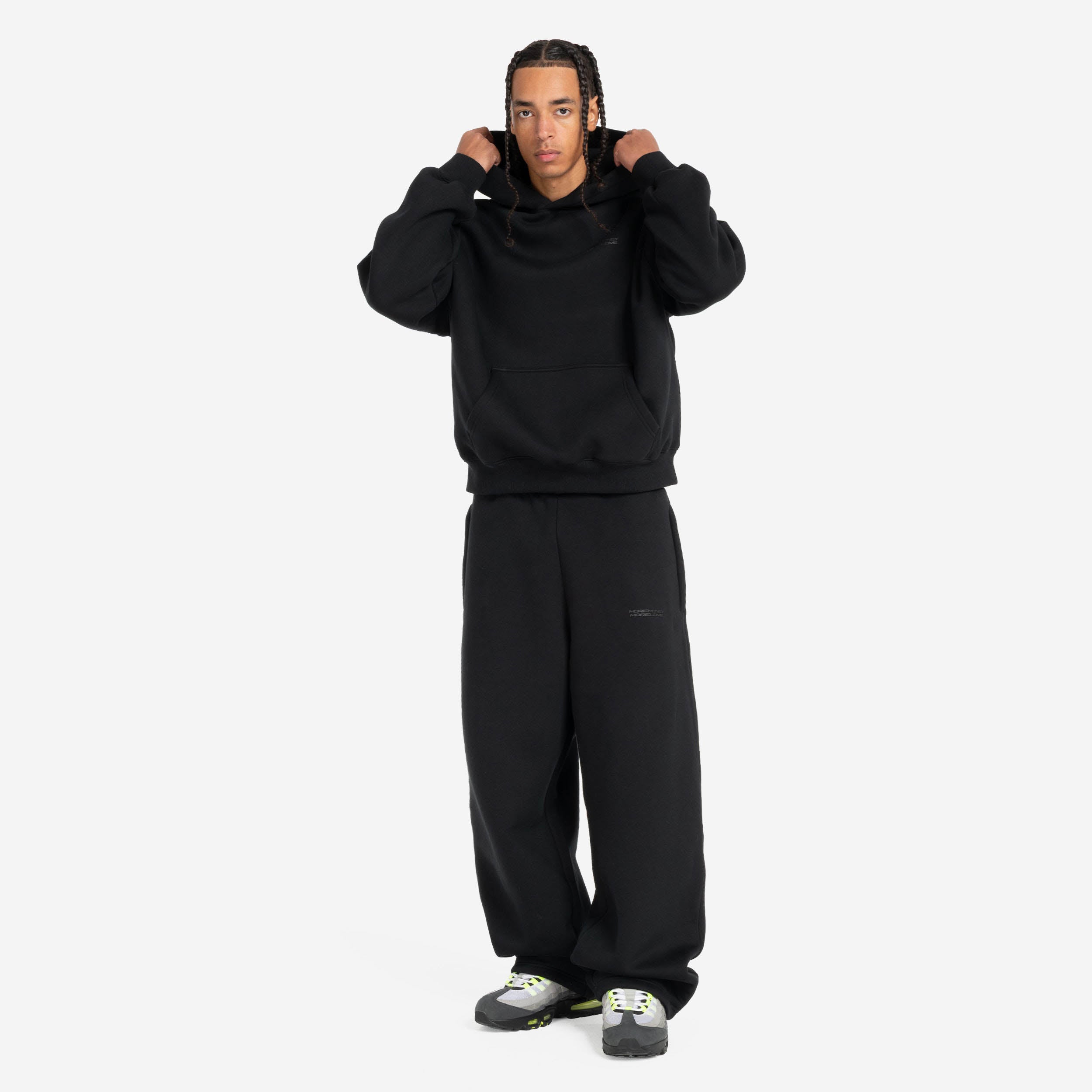 CLOUDS JOGGER BLACK