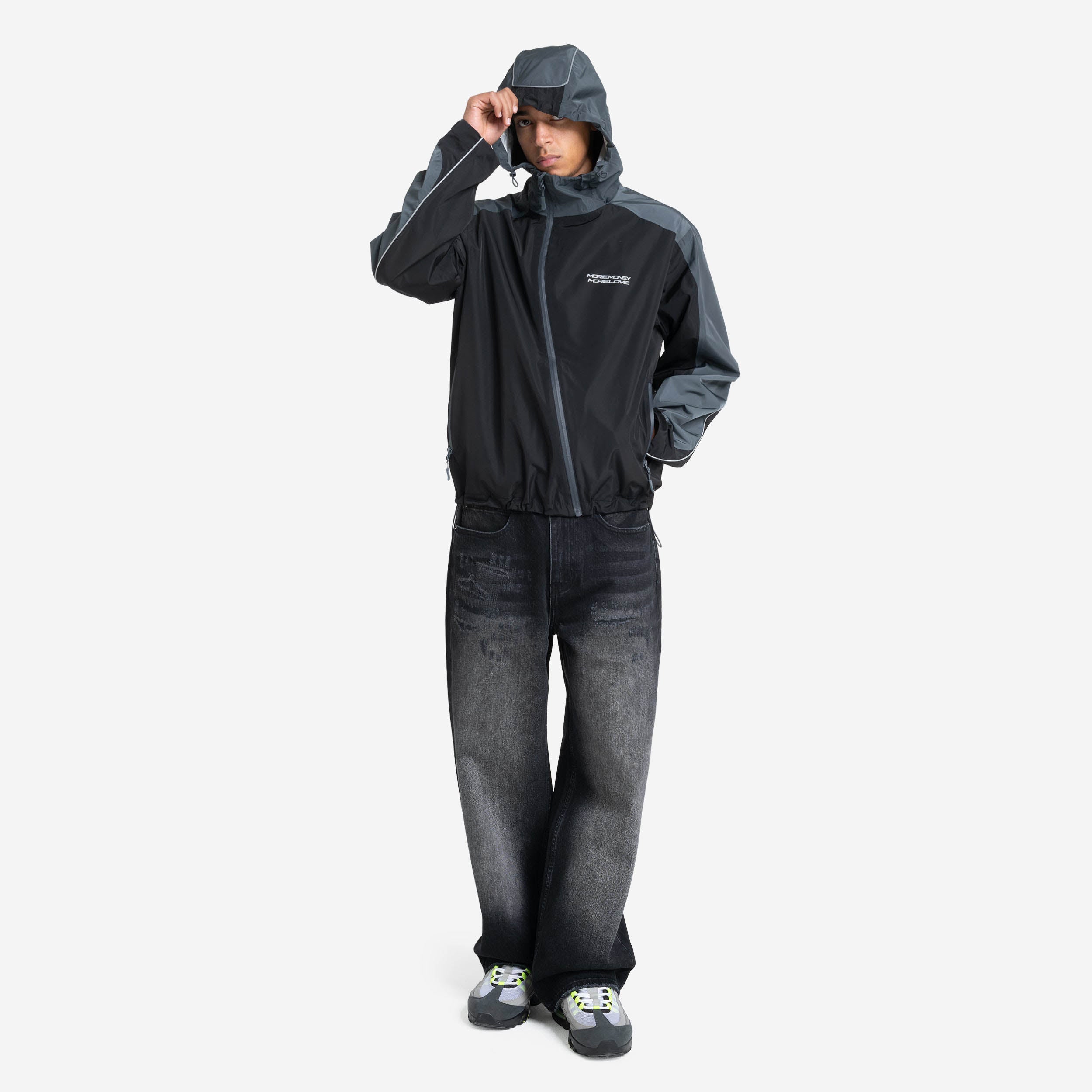 MULTIFACED SHELL JACKET BLACK NOTES