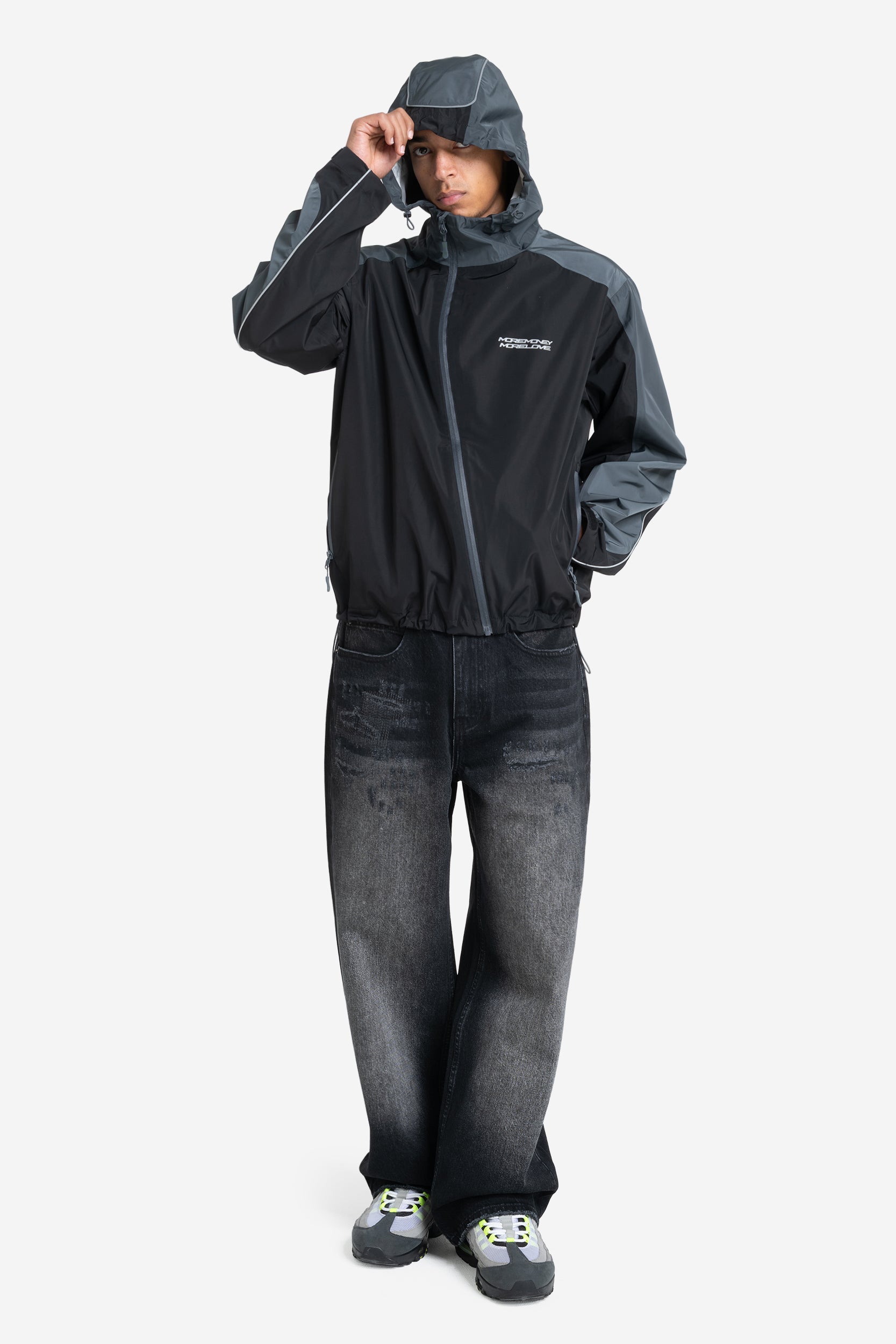 MULTIFACED SHELL JACKET BLACK NOTES