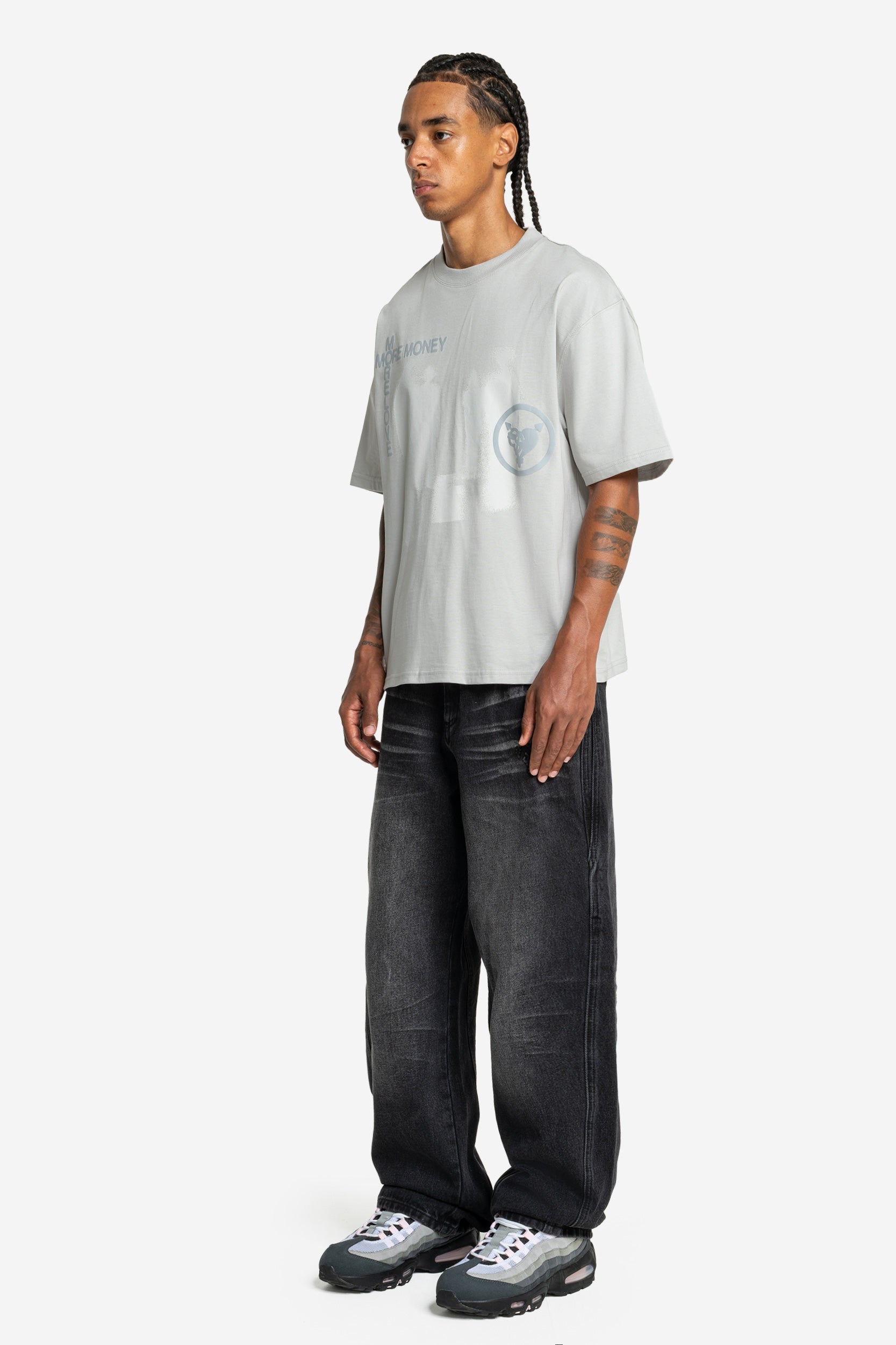 LOST BOND TEE LIGHT GREY