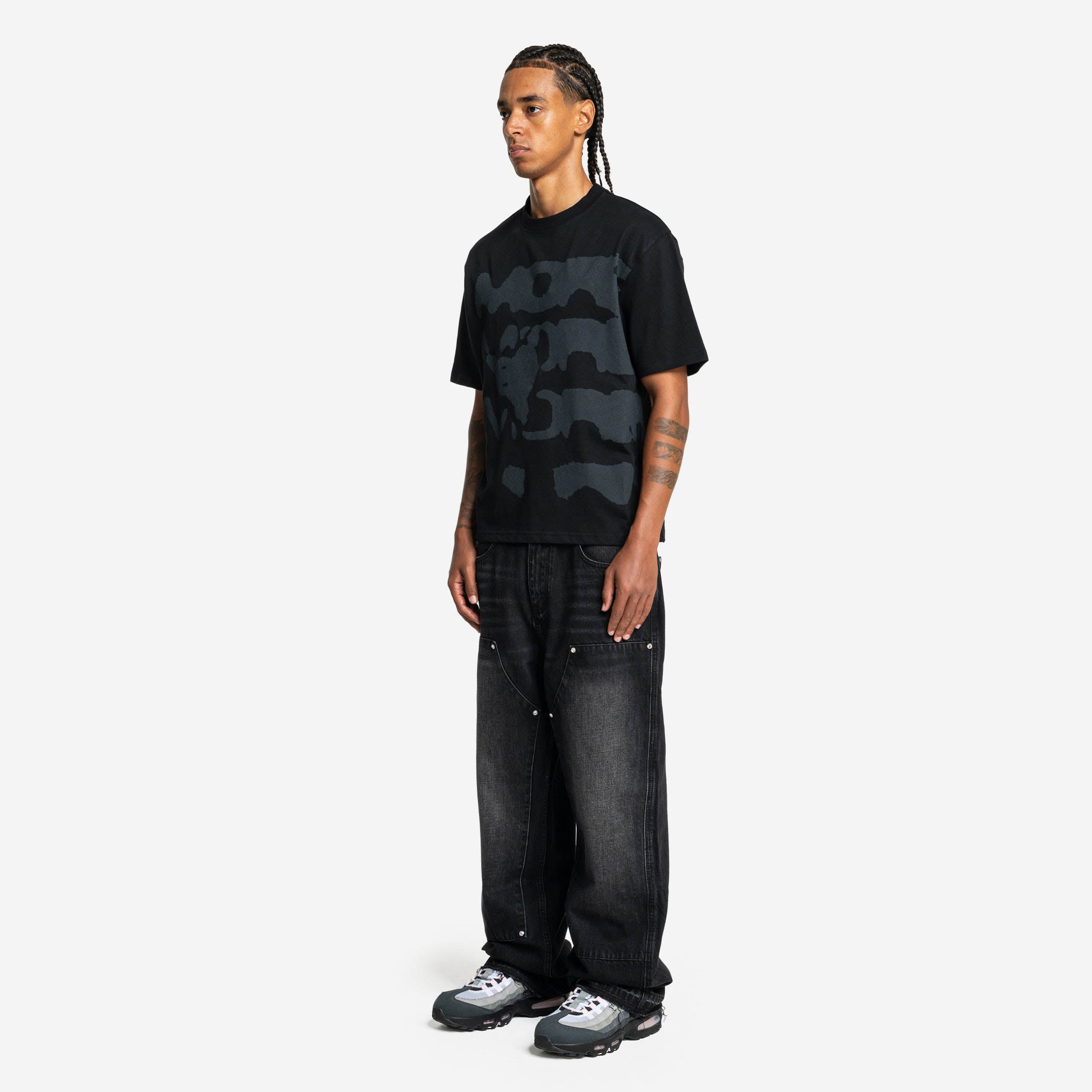 RADIANT CASH TEE ALL BLACK