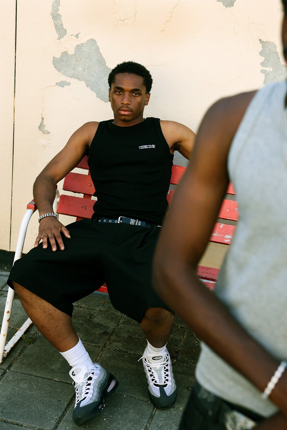 PLEATED SHORTS BLACK