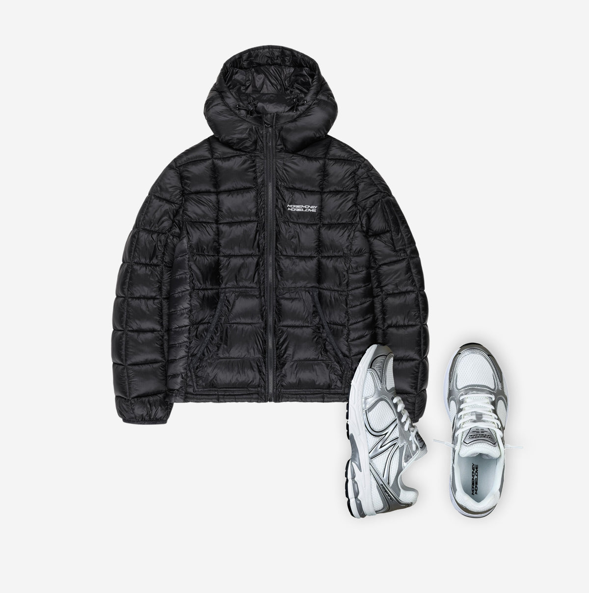 MORE MONEY SLIM PUFFER BLACK + MOTION RUNNER PURE SILVER