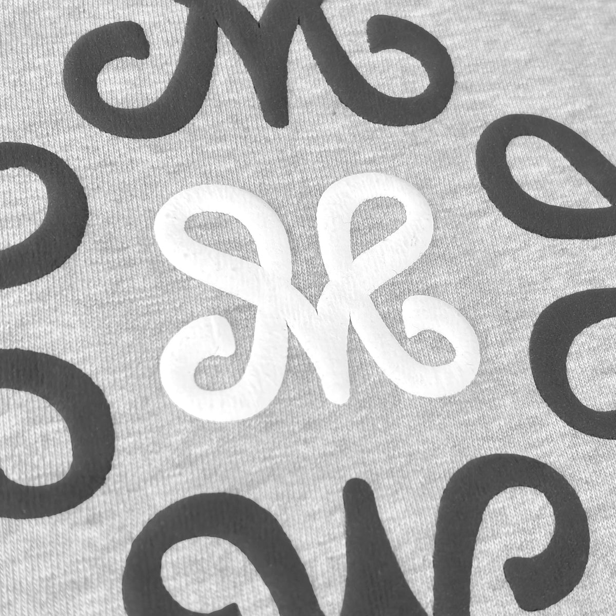 MONOGRAM LONGSLEEVE GREY MELANGE