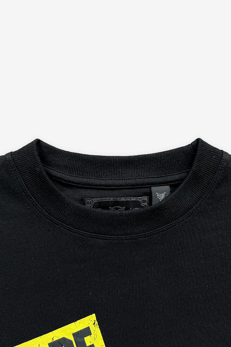 RESTRICTED TEE BLACK