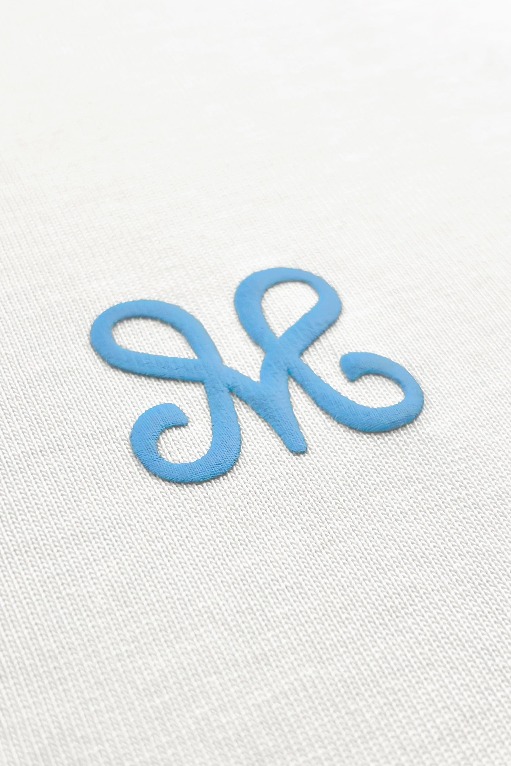 MONOGRAM LONGSLEEVE WHITE