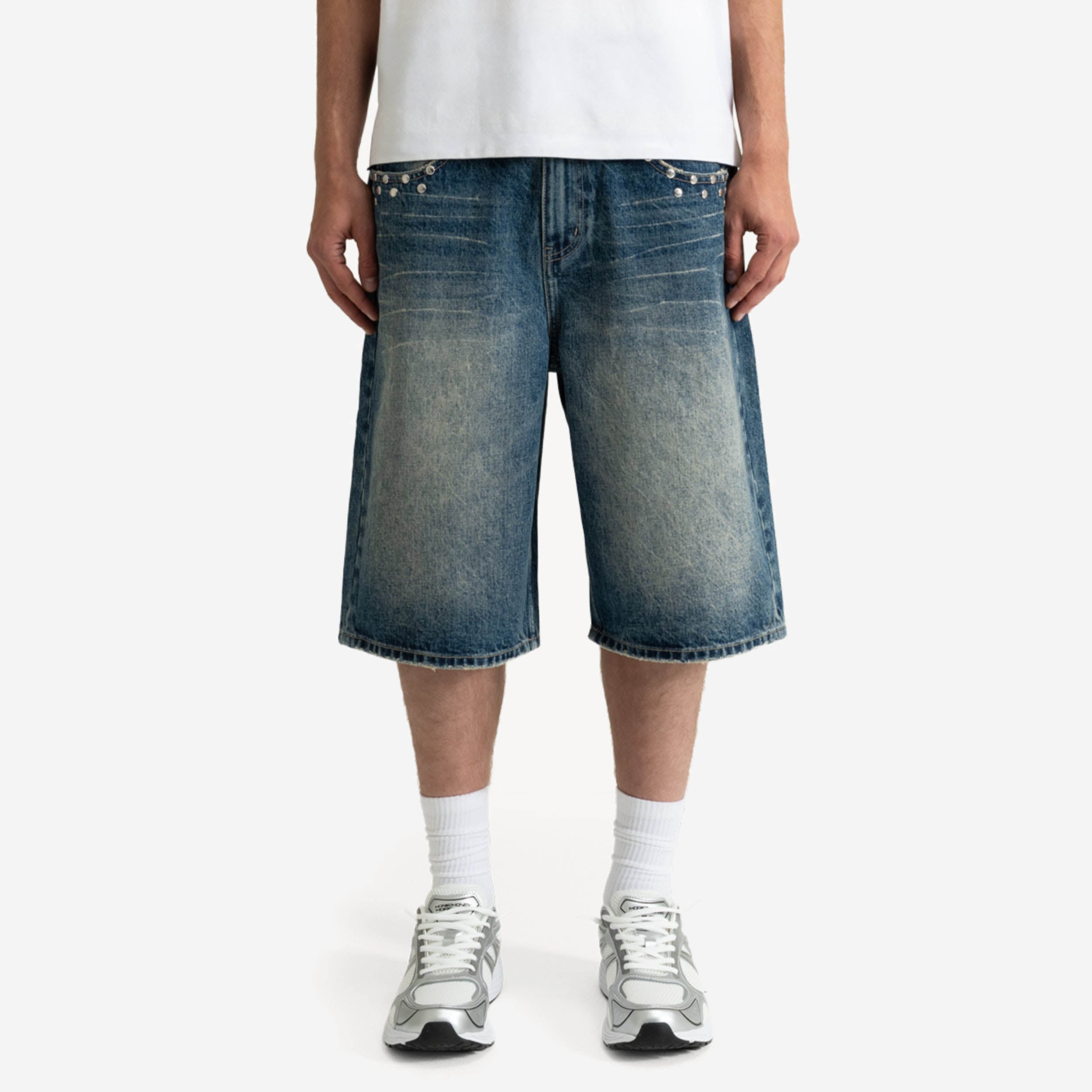 STUDDED JORTS WASHED BLUE