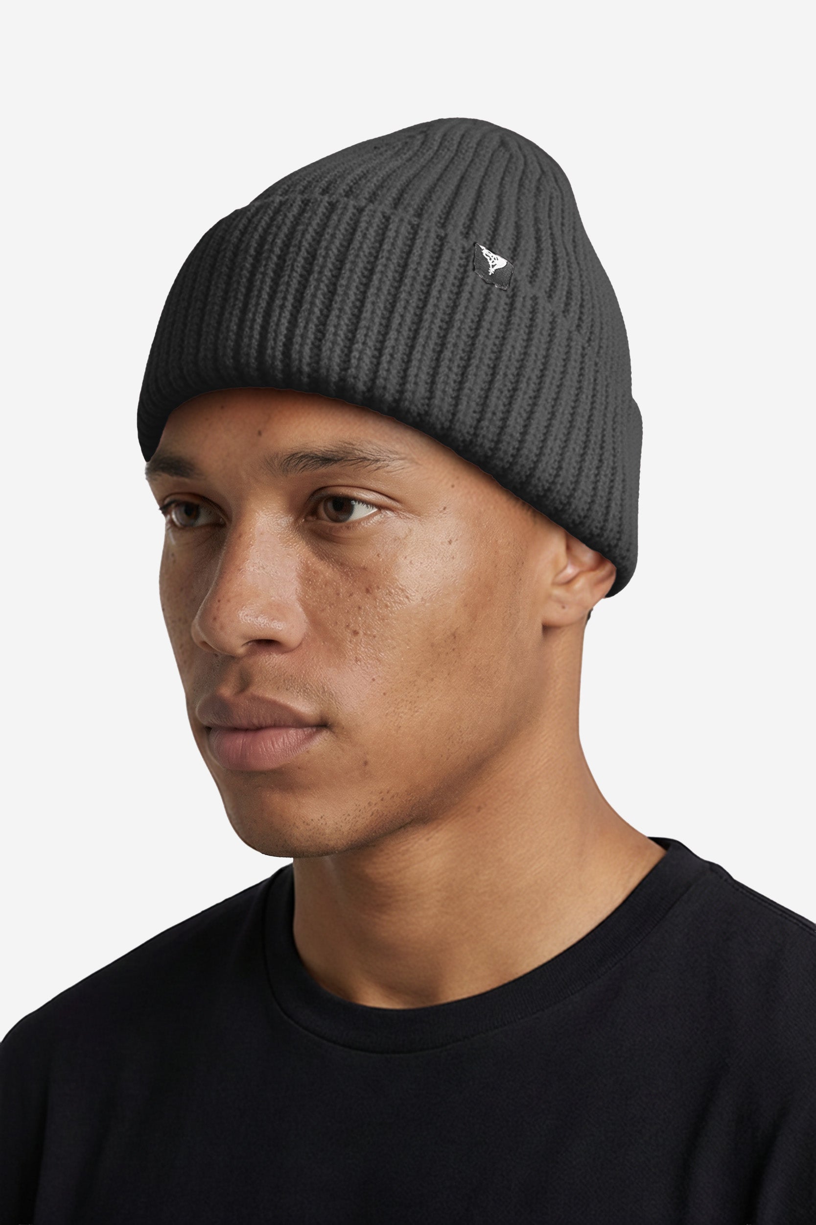 RIB KNIT BEANIE DARK GREY