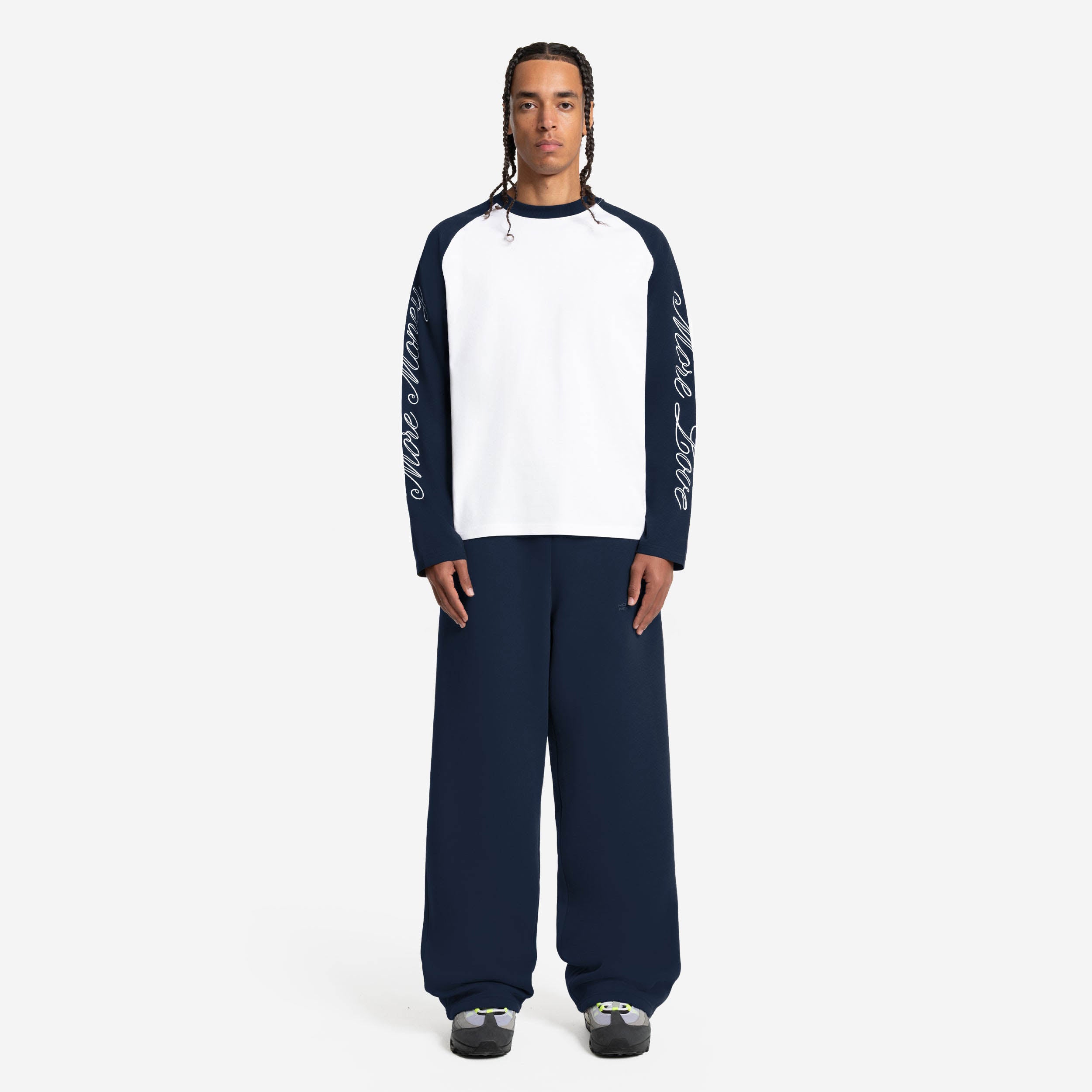 SCRIPT RAGLAN LONGSLEEVE NAVY