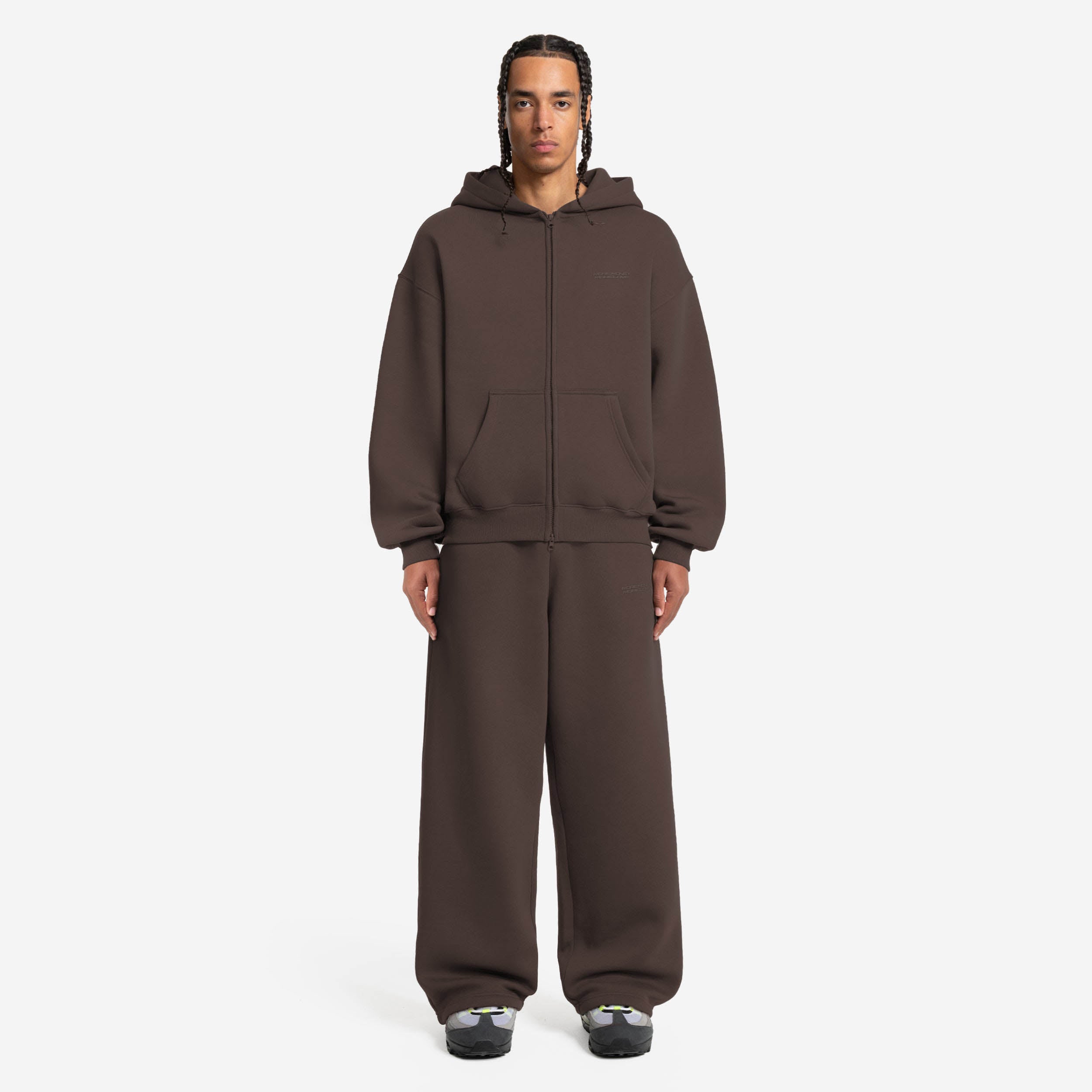 CLOUDS JOGGER BROWN