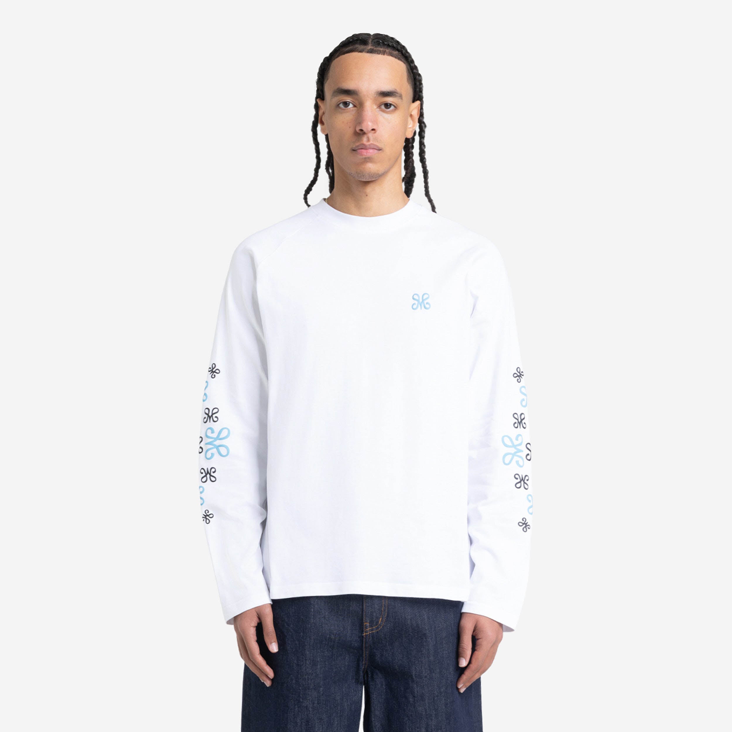 MONOGRAM LONGSLEEVE WHITE