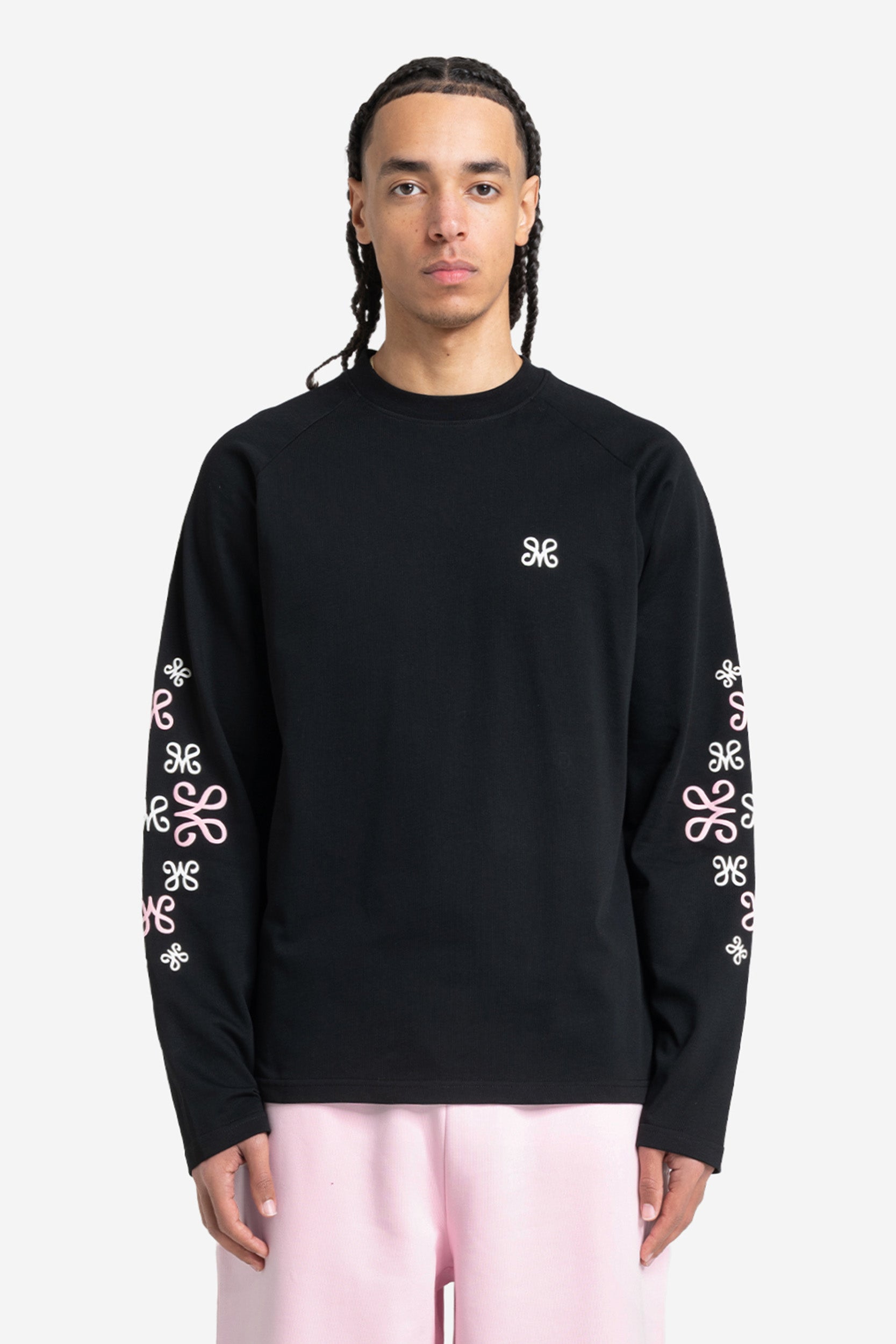 MONOGRAM LONGSLEEVE BLACK