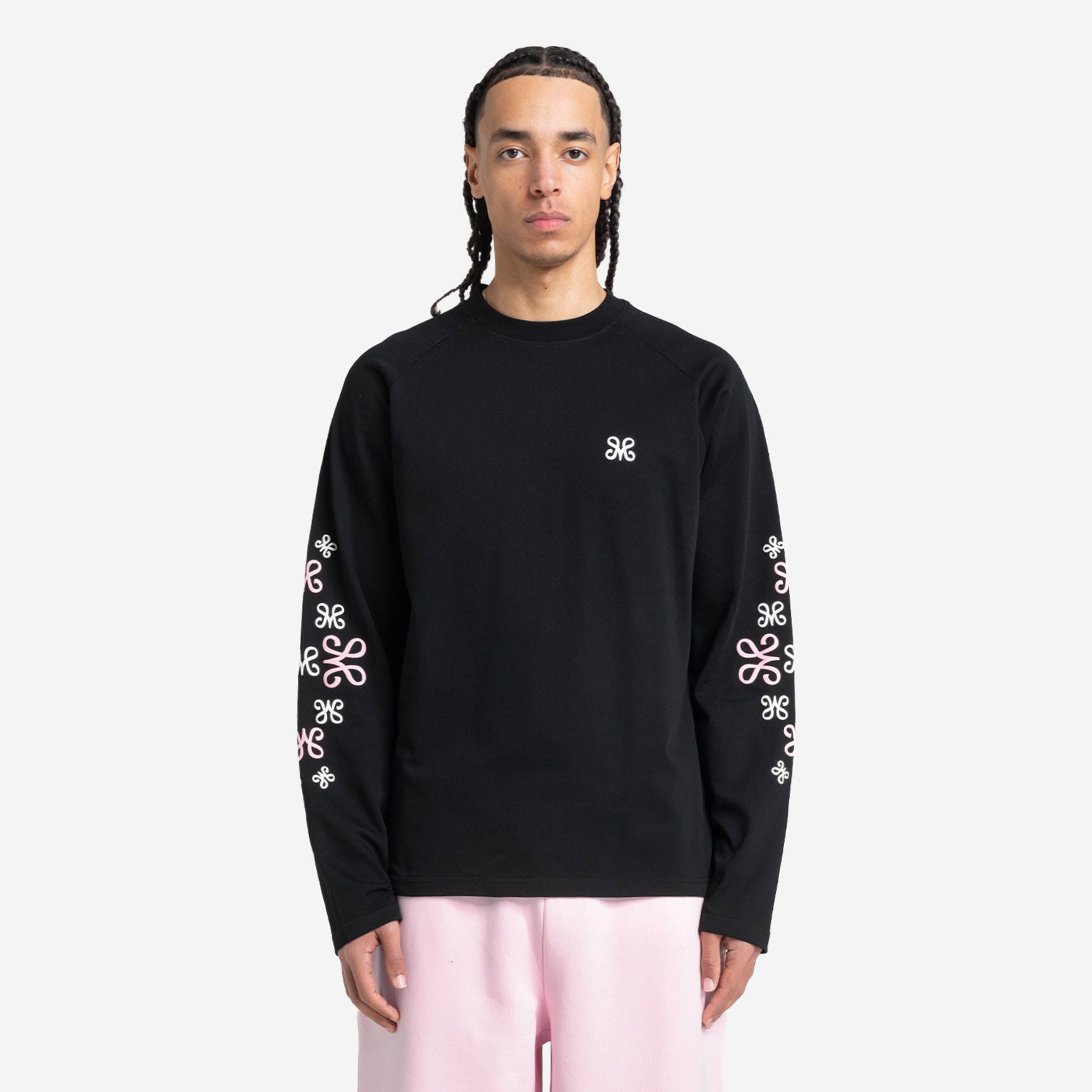 MONOGRAM LONGSLEEVE BLACK
