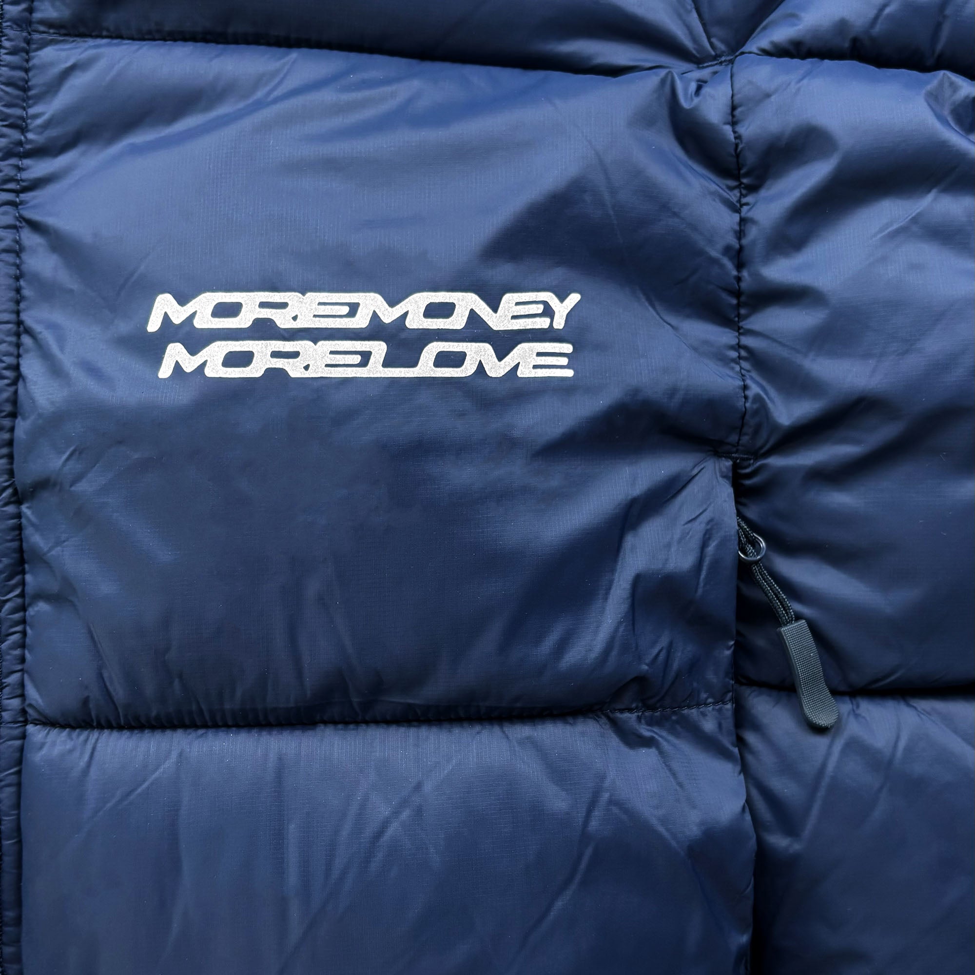 MORE MONEY BIG PUFFER NAVY