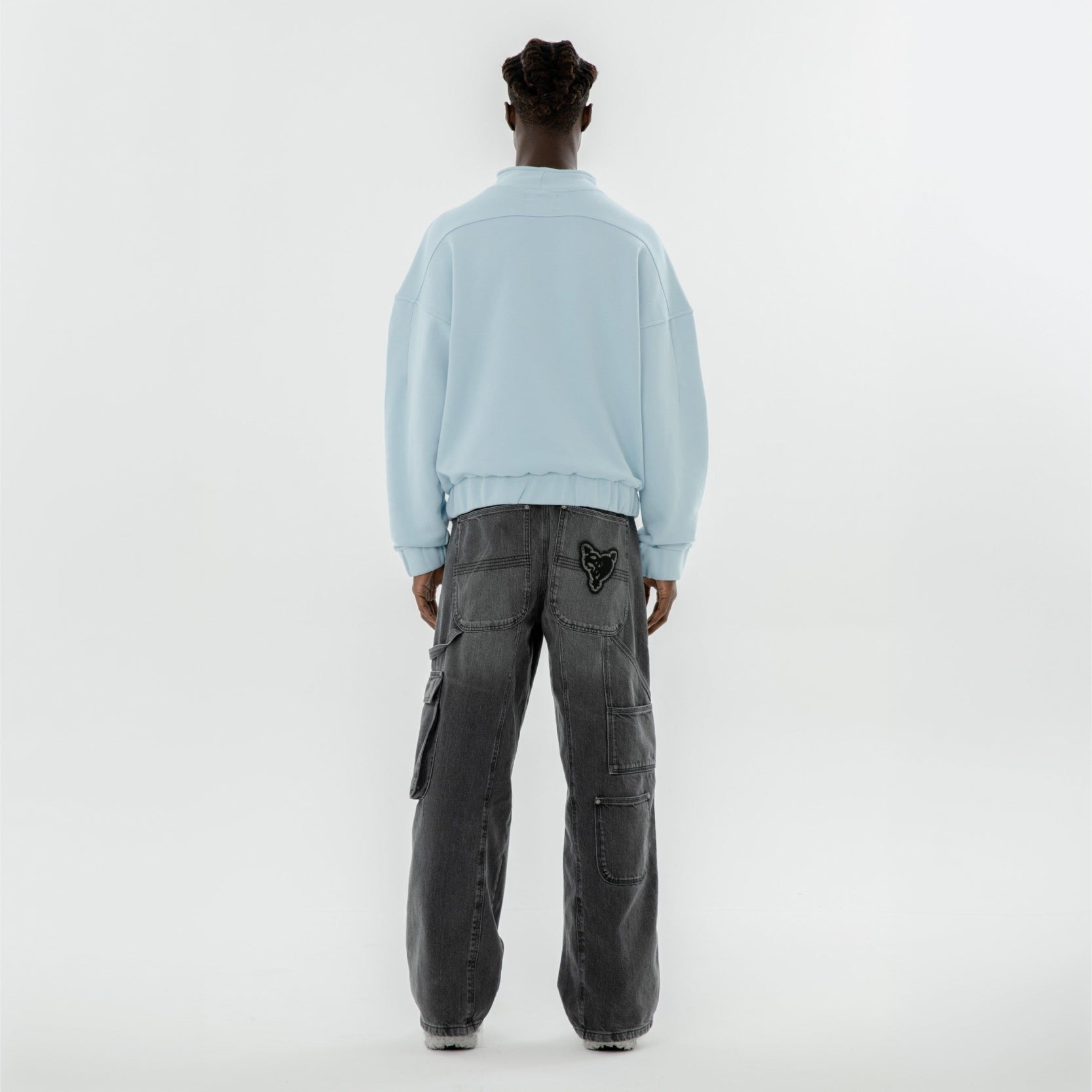 MORE MONEY LOGO HALFZIP