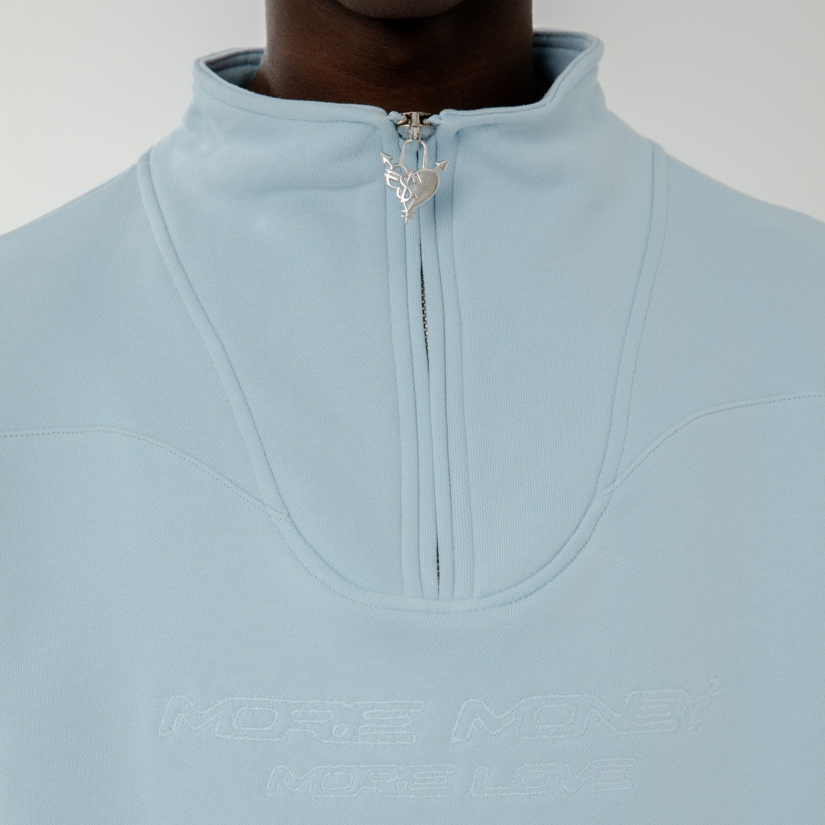 MORE MONEY LOGO HALFZIP