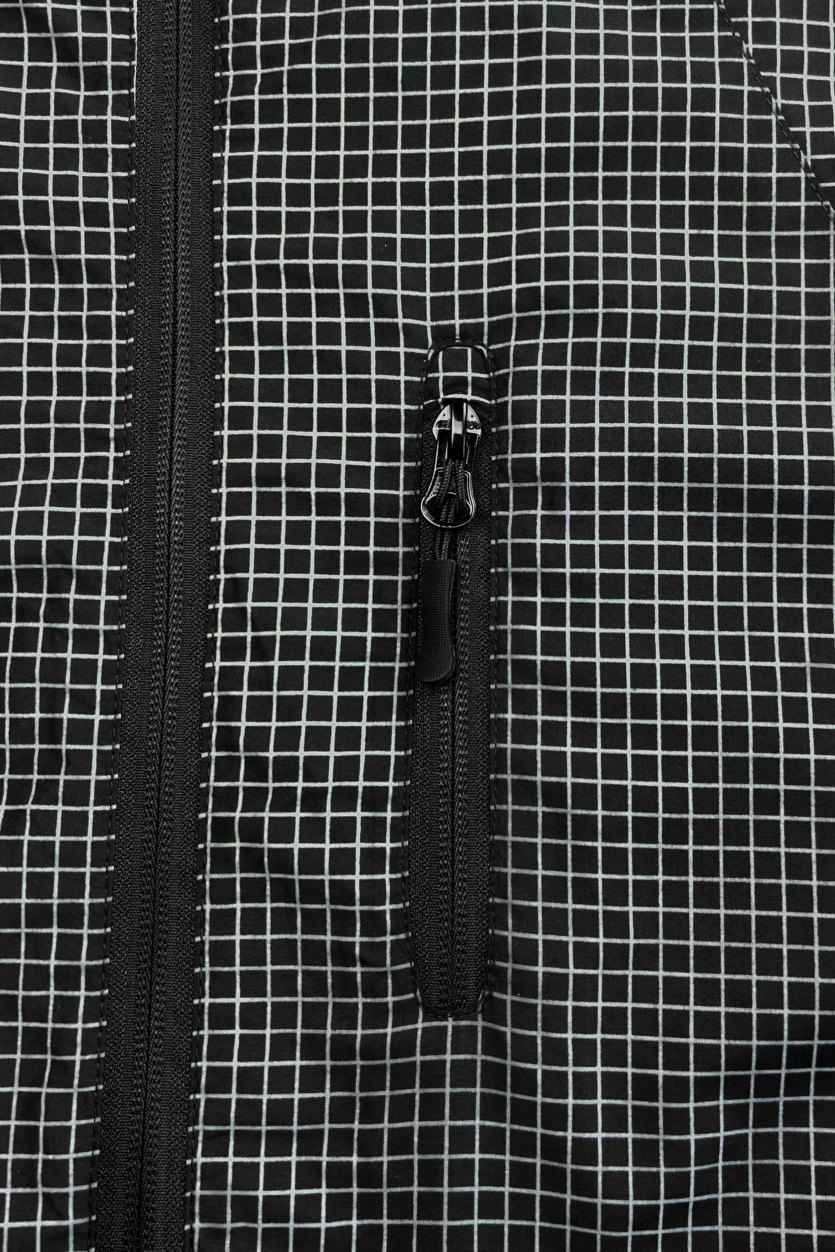 NIGHTGLOW WINDBREAKER