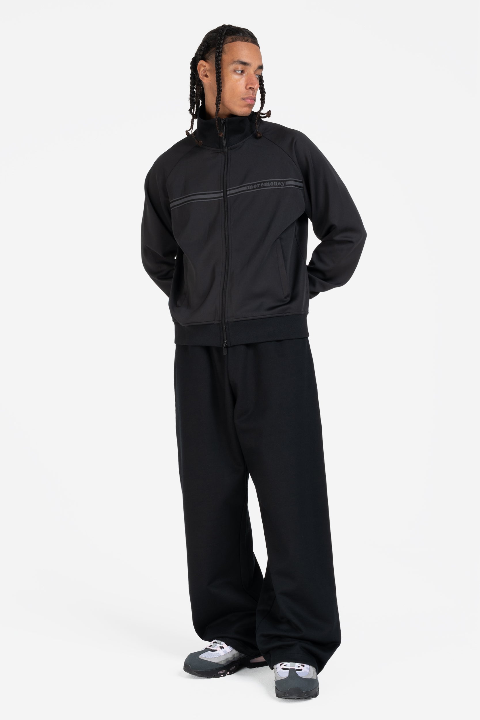 OPEN LEG JOGGER BLACK