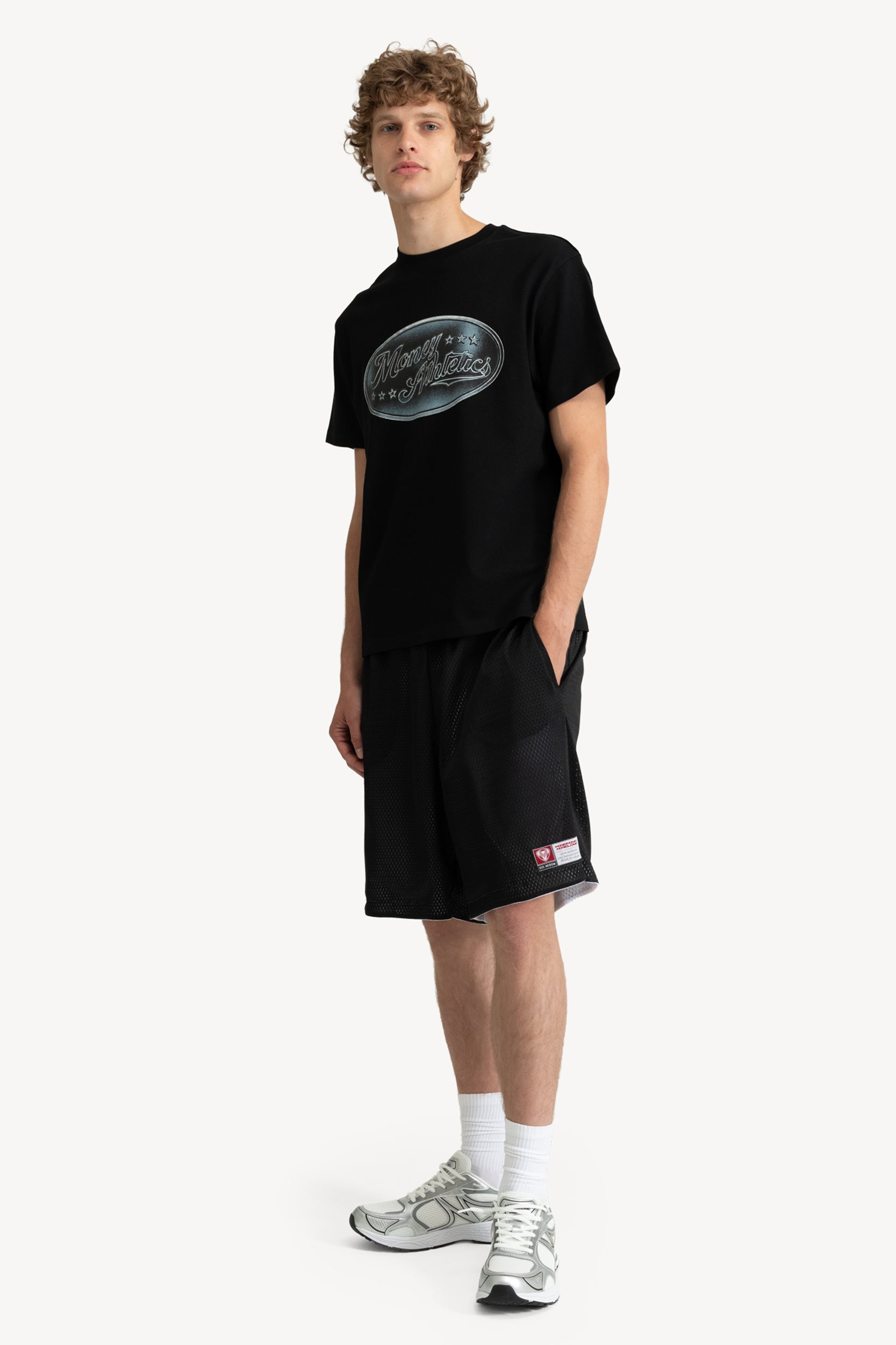 MONEY ATHL. TEE BLACK