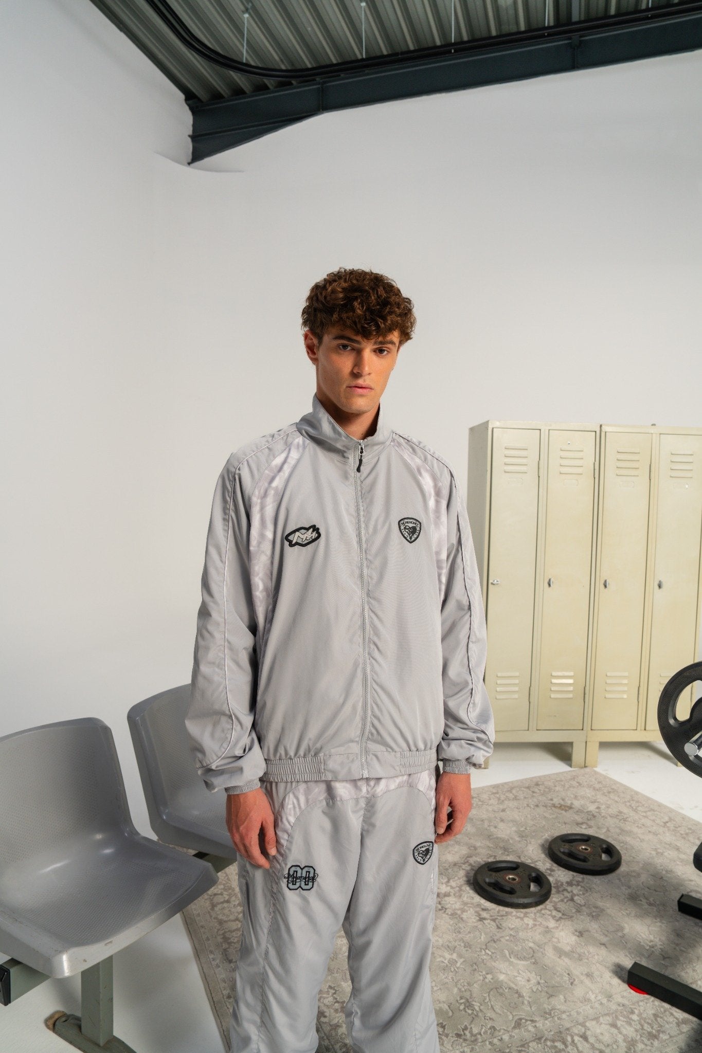 SIDELINE TRACK JACKET LIGHTGREY