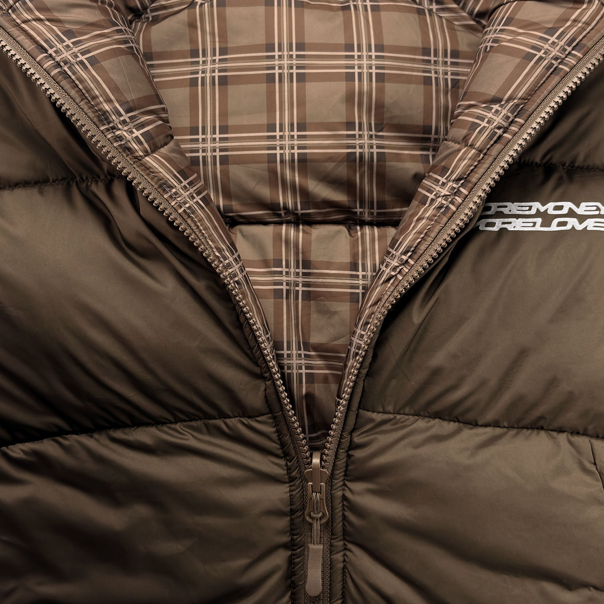 REVERSIBLE PLAID PUFFER BROWN